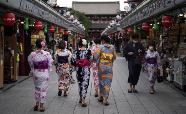 Japan to resume tourism in June; only packaged tour for now