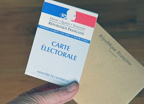 Voting got under way in mainland France on Sunday in the first round of parliamentary elections, with record numbers of voters seen abstaining.
