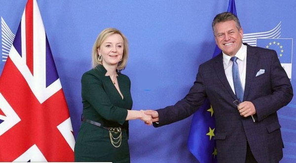 European Commissioner Maros Sefcovic, right, and UK Foreign Secretary Liz Truss prior to a meeting in Brussels in this file photo.