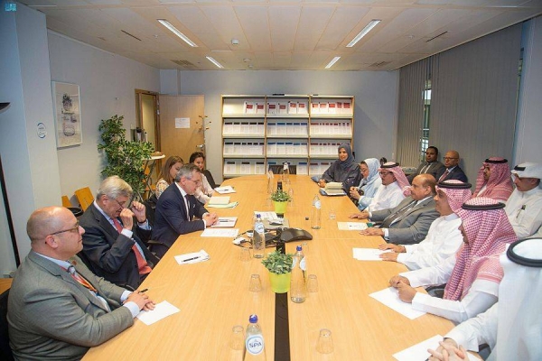 The Saudi side of the Saudi-Belgian Parliamentary Friendship Committee, headed by Dr. Ayman Bin Saleh Fadel, met here Monday with Director General of Bilateral Relations at the Belgian Ministry of Foreign Affairs Jeroen Cooreman, on the sidelines of the committee’s visit to the European Parliament.