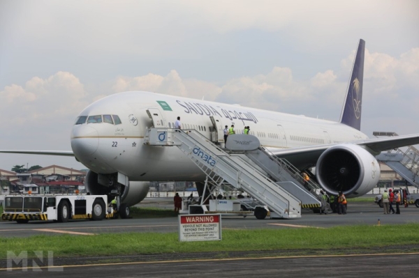 A Saudi Arabian Airlines (Saudia) plane, flying out of Riyadh, veered off the runway of the Ninoy Aquino International Airport (NAIA) on Monday afternoon. — courtesy Facebook/Ninoy Aquino International Airport MIAA.