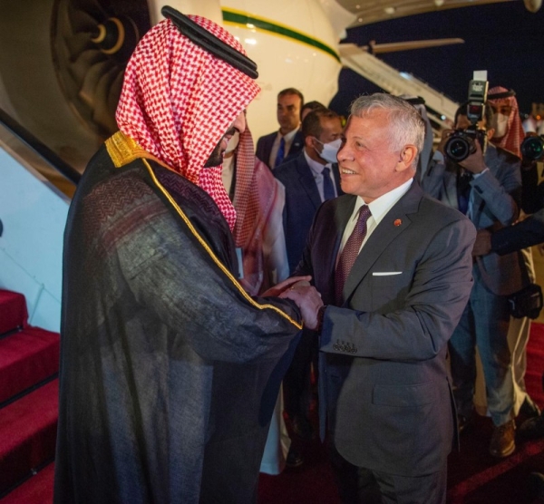 Crown Prince Mohammed Bin Salman, deputy premier and minister of defense, arrived in Jordan on Tuesday and was welcomed by Jordanian King Abdullah II and Crown Prince Hussein bin Abdullah.