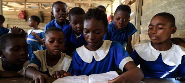 ECW Mission to Cameroon: Students attending class at the Souza Gare school in the Littoral region, Cameroon. The school hosts displaced children who have fled the violence in the North-West and South-West regions. Over 700,000 children have been impacted by school closures due to violence in the North-West and South-West regions of Cameroon, according to recent analysis by the United Nations humanitarian arm, UNOCHA..