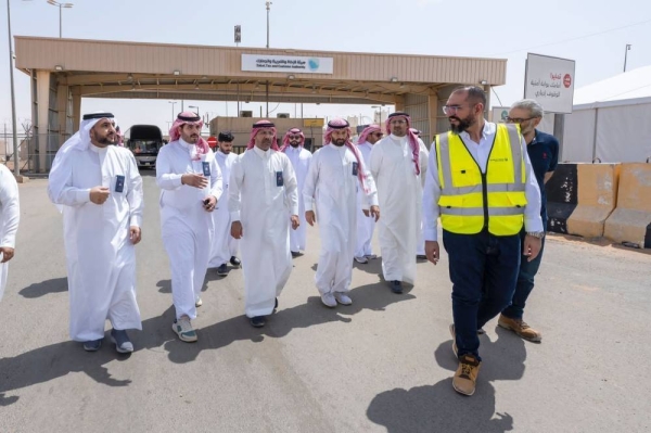The Ministry of Islamic Affairs, Call and Guidance, represented by its branch in Najran Region, has received the first batch of pilgrims coming from Yemen through Al-Wadiah Border Crossing. - (Curtsey picture)
