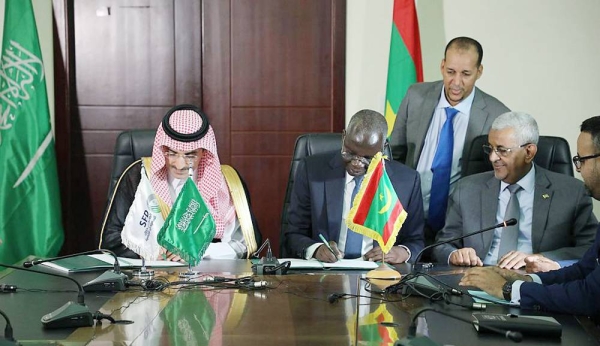 The SFD CEO Sultan Bin Abdulrahman Al-Murshed and Mauritanian Minister of Economic Affairs and Promotion of Productive Sectors Ousmane Mamoudou Kane has signed an agreement to finance the first phase of a project to supply the city of Kiffa with potable water,