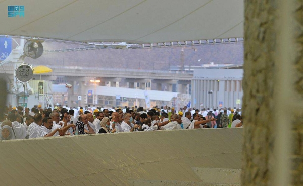 Pilgrims performed stoning ritual on Sunday, the first day of Tashreeq, at Jamarat in Mina. Wearing normal dress after exiting from ihram the previous day, they threw pebbles at all the three Jamarat or pillars symbolizing Satan.