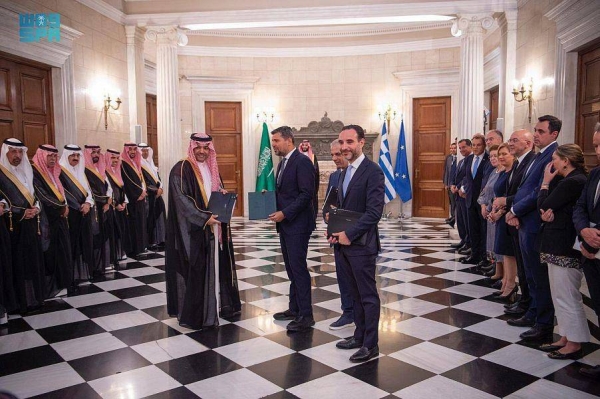 Saudi Arabia, Greece agree to build data cable project