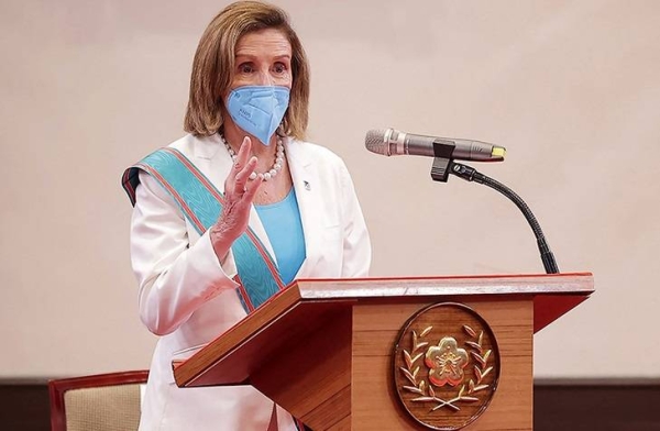 US House Speaker Nancy Pelosi speaking in the Presidential Office in Taipei. 