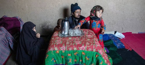 Women and children in the waiting room of a health clinic in Kandahar, Afghanistan. — courtesy UNICEF/Alessio Romenzi