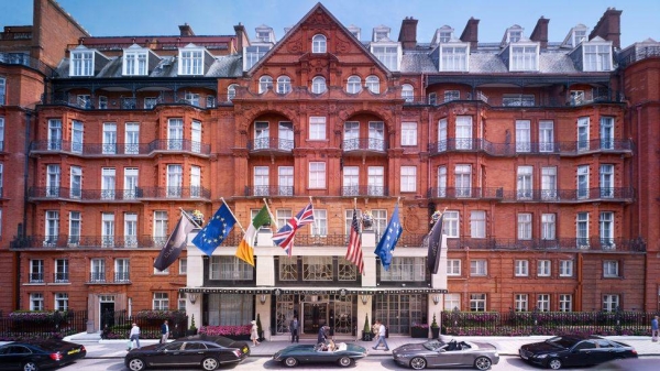 13-year-old raided luxury London hotels, court told