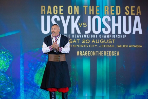 Amid singing, dancing and deep talk, Usyk and Joshua address pre-fight press conference