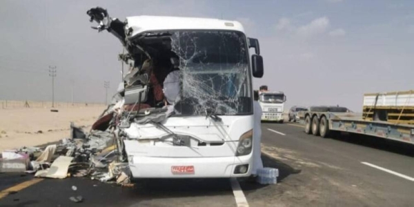
The mangled bus, which was carrying Omani Umrah pilgrims, after its collision with a truck on Riyadh – Taif Expressway


