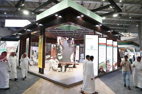 King Salman Bin Abdulaziz Royal Reserve Development Authority is participating in the 4th edition of the Saudi International Falcons and Hunting Exhibition for the second time in a row, in Mulham, north of Riyadh.
