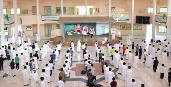 Ministry of Education's spokesperson Ibtesam Al-Shehri has confirmed that soft drinks are not allowed inside schools due to its violation of the health requirements set by the Ministry.