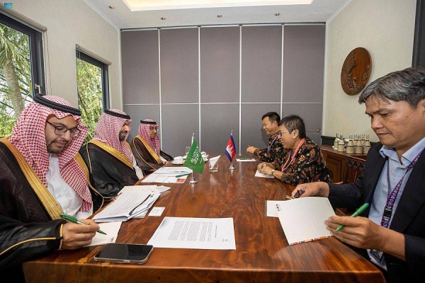 Minister of Culture Prince Badr Bin Abdullah Bin Farhan met the Cambodian Minister of Culture and Fine Arts Phoeurng Sackona on the sidelines of the G20 cultural ministers meeting in Magelang, Indonesia.