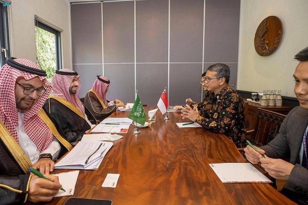 Minister of Culture Prince Badr Bin Abdullah Bin Farhan met with Singaporean Minister for Culture, Community and Youth Edwin Tong on the sidelines of the G20 cultural ministers meeting in Magelang, Indonesia.