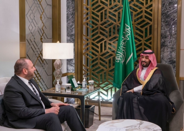 Crown Prince Mohammed Bin Salman, deputy prime minister and minister of defense, meets with the Special Envoy of the Ukrainian President Bektum Rostam in Jeddah on Tuesday.