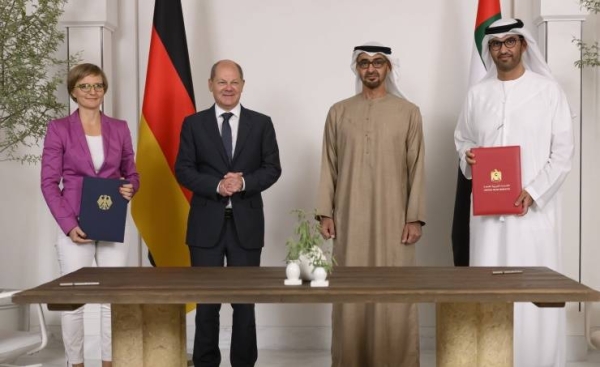 UAE President Mohamed bin Zayed Al Nahyan received earlier Sunday Chancellor Olaf Scholz, of the Federal Republic of Germany, who is on a working visit to the country.