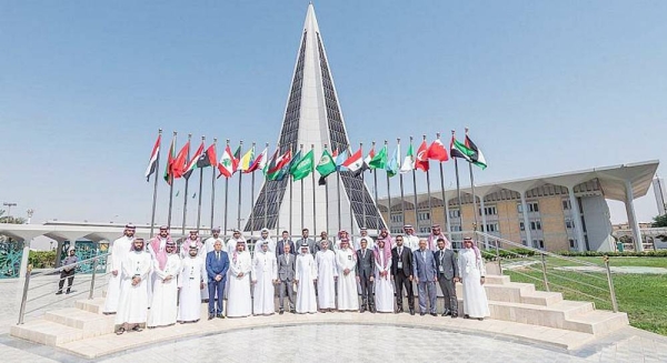 The meeting, organized by the Arab Office for Combating Extremism and Terrorism and hosted by Naif Arab University for Security Sciences (NAUSS), sees the participation of representatives from 13 Arab countries.