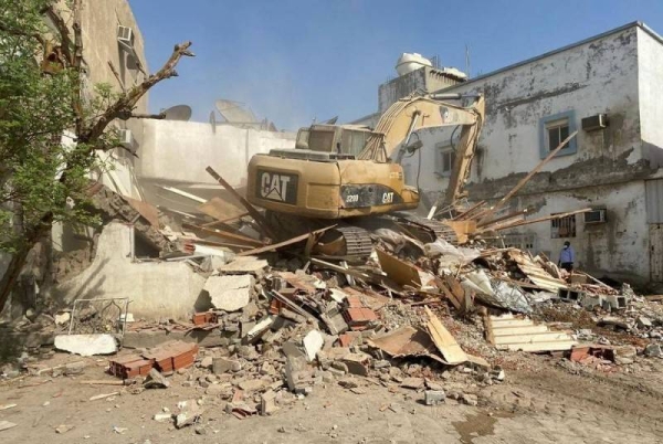 The committee carried out the demolition work in these last two neighborhoods out of 32.