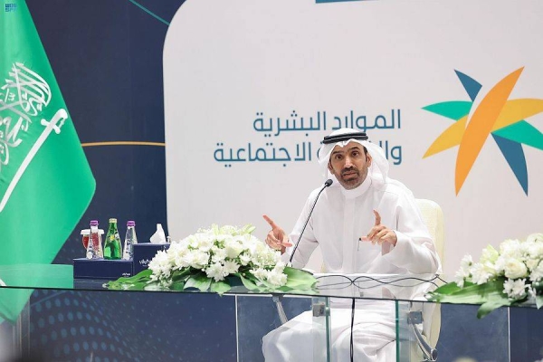 The minister made the remarks during his meeting with businessmen and businesswomen at the headquarters of the Chamber of Commerce and Industry in Riyadh.