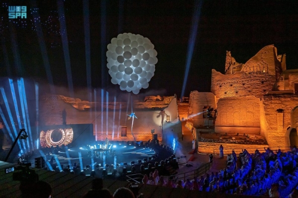 Many live shows were held during the ceremony, in addition to announcing a package of international sports competitions and various recreational and cultural events, which will be witnessed in Diriyah over a period of four months. (SPA photo) 