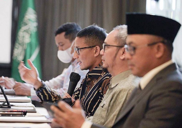 Indonesian Vice President Ma'ruf Amin, received in Jakarta, Minister of Hajj and Umrah Dr. Tawfiq Bin Fawzan Al-Rabiah, during his official visit to Indonesia.