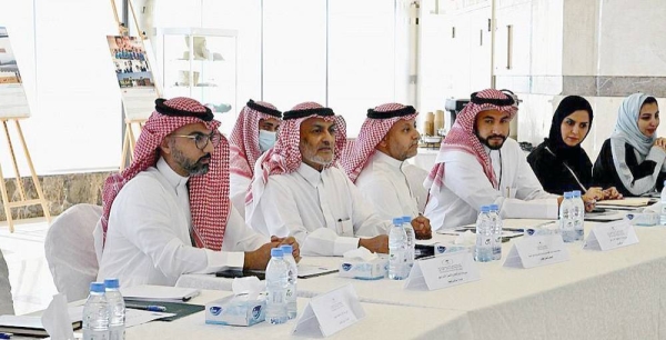 SDRPY organized a workshop in Riyadh Sunday with the UNDP to enhance the existing cooperation. The meeting was chaired by the UNDP Deputy Resident Representative in Yemen Dr. Nahid Hussein and SDRPY Assistant General Supervisor Eng. Hassan Al-Attas.