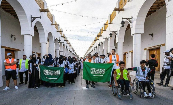 The Cat Walk event was launched in the heritage district of King Fahd Park in Madinah Saturday with the participation of a number of security and service agencies and more than 3,000 male and female volunteers.
