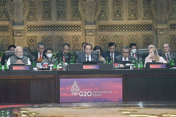 Indonesian President Joko Widodo, during the second session of the G20 Summit, urged G20 countries to make additional contributions to the Pandemic Fund to support the financing mechanism for pandemic prevention and control.