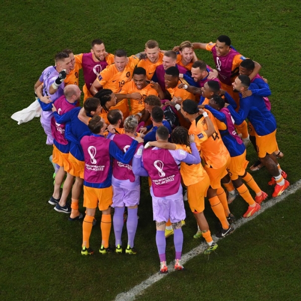 The Dutch doubled the gap in stoppage time as Daley Blind got on the end of another Dumfries cross to rifle in a low shot past goalkeeper Matt Turner. (@FIFAWorldCup) 