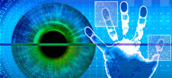 The beneficiaries of biometric service on smartphones include pilgrims from the United Kingdom, Tunisia, Kuwait, Malaysia, and Bangladesh.