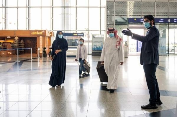 The Jawazat confirmed that Saudi and GCC citizens can travel to Qatar by using their national ID. 