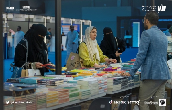 Around 900 Saudi, Arab and international publishing houses are taking part in the Jeddah International Book Fair 2022, which kicked off at Jeddah Superdome on Thursday. More than 100 wide variety of cultural events and activities are being held as part of the festival of book fans that runs from Dec. 8 to 17.