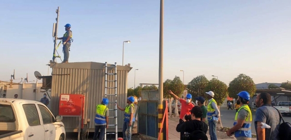 Deployment of high-speed Internet access points in the Modern Architectural Contracting Company (MACC) camp near the KAUST campus, Thuwal. (Photo: KAUST)