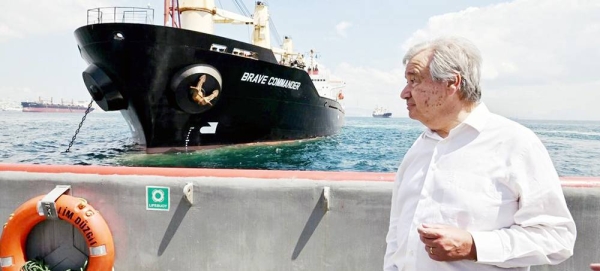UN Secretary-General António Guterres takes a pilot ship through the Marmara sea in Turkey to view the Brave Commander. — courtesy UN Photo/Mark Garten