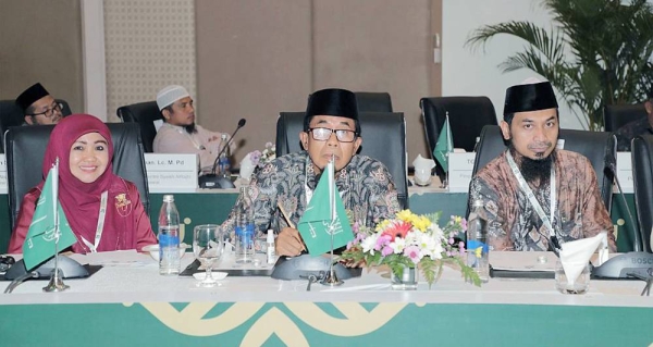 
Minister of Islamic Affairs, Call and Guidance Sheikh Dr. Abdul Latif Bin Abdulaziz Al-Sheikh inaugurated Friday the ASEAN Conference entitled the Best Nation 