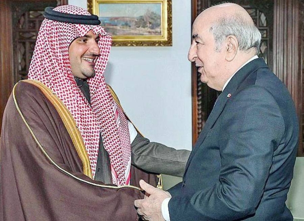 President Abdelmadjid Tebboune of the People's Democratic Republic of Algeria received in Algiers on Monday Minister of Interior Prince Abdulaziz Bin Saud Bin Naif.
