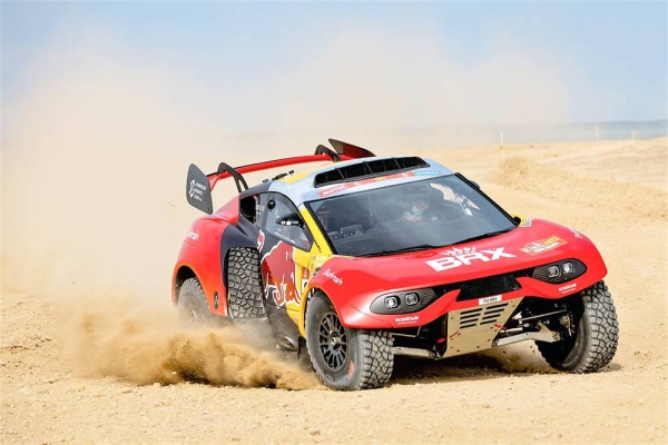 DTM champion Ekstrom in the vastly-improved Audi RS Q e-tron E2 fastest Dakar Rally Prologue.