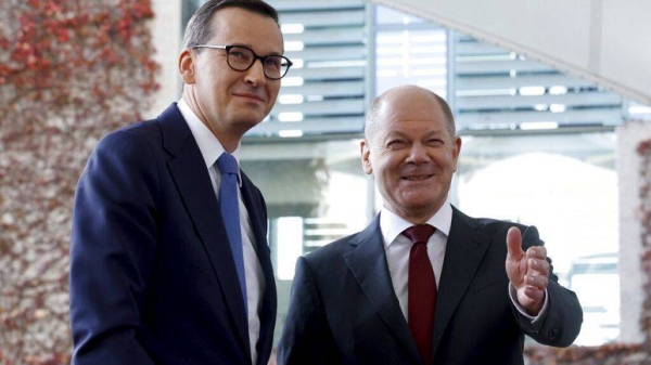 German Chancellor Olaf Scholz welcomes Poland's Prime Minister Mateusz Morawiecki in Berlin, Germany, Thursday, Nov. 3, 2022