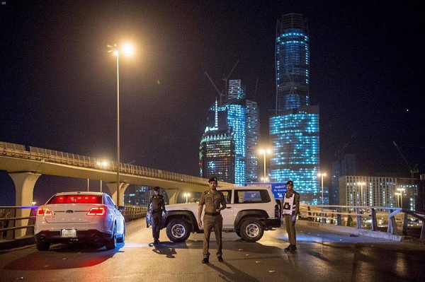 Saudi Arabia arrests 15,734 illegals in a week