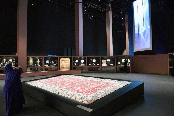 280 loaned artifacts from local and international institutions and works of 40 artists have captivated visitors to the Islamic Arts Biennale in Jeddah, held at the Pilgrims Lounge at King Abdulaziz International Airport in Jeddah on Tuesday.