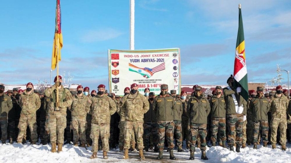 US Army paratroopers and Indian Army troops attend an opening ceremony for exercise Yudh Abhyas 21, on Oct., 15, 2021, at Joint Base Elmendorf-Richardson, Alaska. — courtesy Staff Sgt. Alex Skripnichuk/US Army