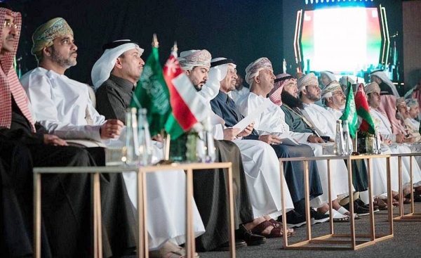  Minister of Investment Khalid Al-Falih — during his inaugural speech of the first Saudi-Omani Investment Forum, stressed Saudi Arabia's keenness to enhance and develop investment and economic relations with Oman, whose Minister of Commerce, Industry and Investment Promotion Qais Al-Yousef too stressed keenness.