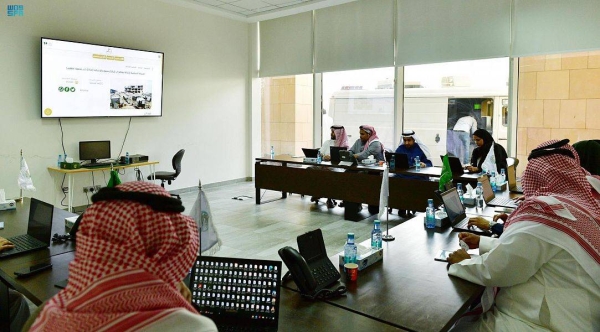 More than 176700 people have come forward with their generous donations to the campaign launched by the King Salman Humanitarian Aid and Relief Center 