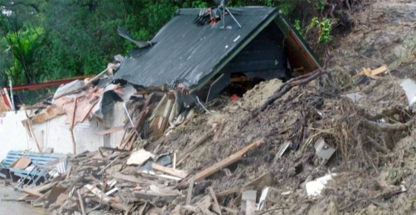 Huge waves and heavy rain as Cyclone Gabrielle lashes New Zealand.
