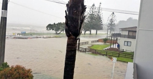 Huge waves and heavy rain as Cyclone Gabrielle lashes New Zealand.