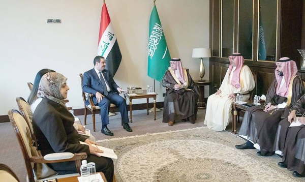 Minister of Commerce and Chairman of the Board of Directors of the General Authority for Foreign Trade Dr. Majid Bin Abdullah Al-Qasabi meets with Iraqi Prime Minister Mohammed Shia Al-Sudani and other officials.