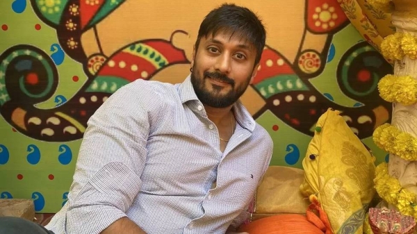 Chetan Kumar has participated in several protests. Picture shows Kumar (C-R) with social activist Medha Patkar (C-L) symbolically starting a protest meeting by beating a drum in Bangalore on January 14, 2022
