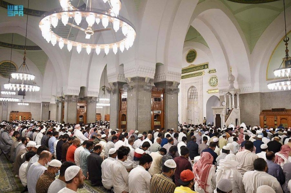 10-minute gap between adhan and iqama for Fajr and Isha prayers in Ramadan